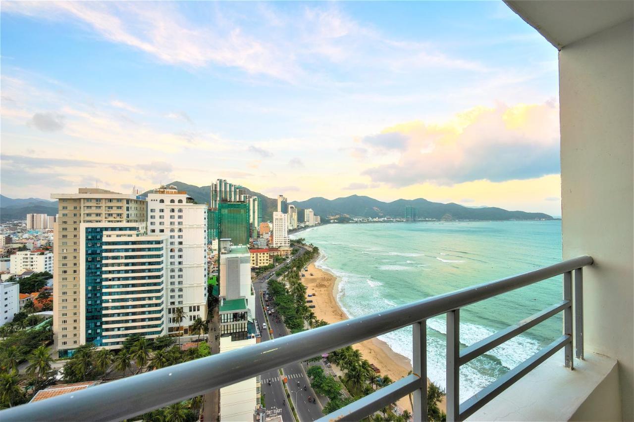 Iseaview Nha Trang Beach Apartment Exterior photo